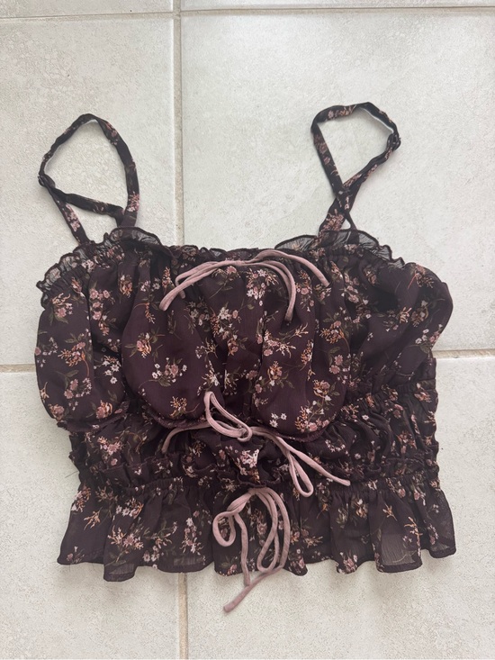 Thirty Thirty Tops - XS Floral Cami Crop Top
